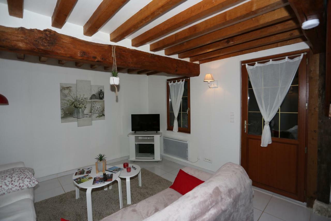 Le Clos Des Hortensias Toutainville Exterior foto